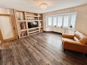 Lounge- click for photo gallery